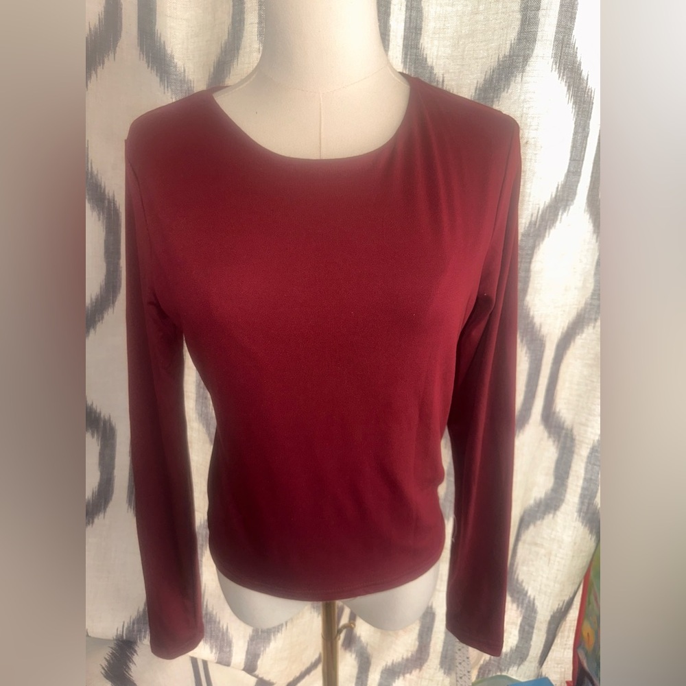 Women's Burgundy long sleeve Top NWT small